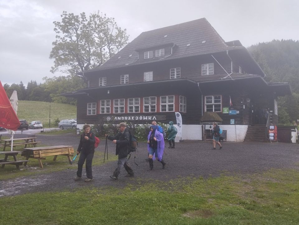Wycieczka w Góry Kamienne s003 - PTTK Strzelin