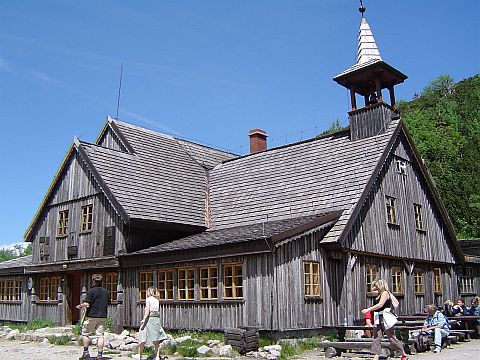 Schronisko PTTK 'Samotnia'