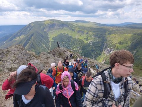 Wycieczka w Karkonosze s63 - PTTK Strzelin