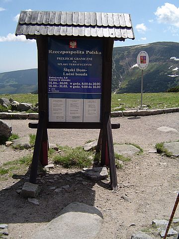 Przej�cie graniczne ko�o Domu �l�skiego