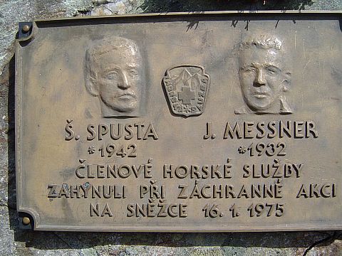 Czeski cmentarzyk pod szczytem �nie�ki