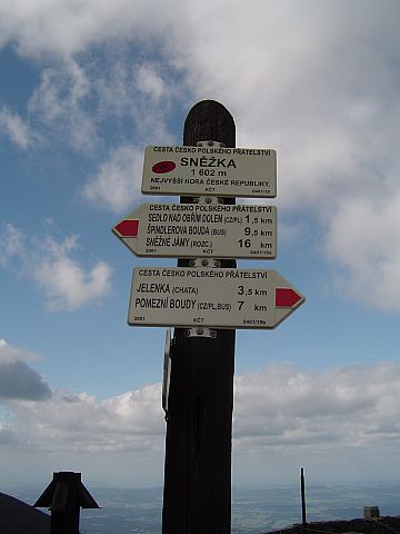 Czeskie drogowskazy na �nie�ce