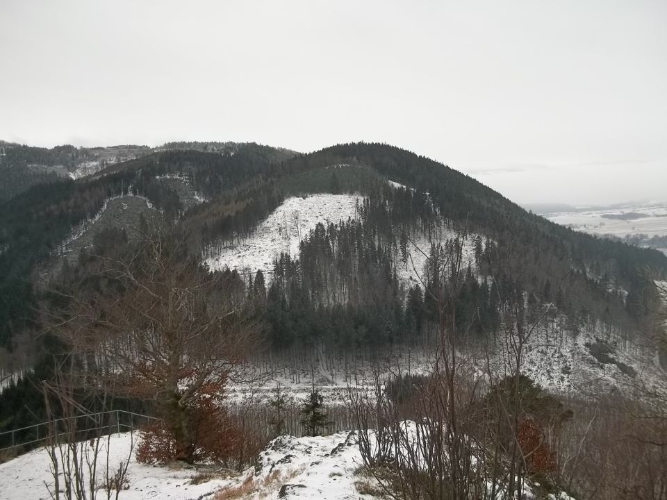 Wycieczka w Góry Krucze s002 - PTTK Strzelin