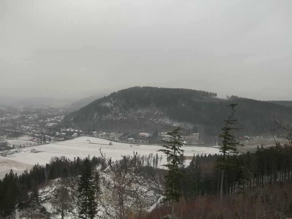 Wycieczka w Góry Krucze s002 - PTTK Strzelin