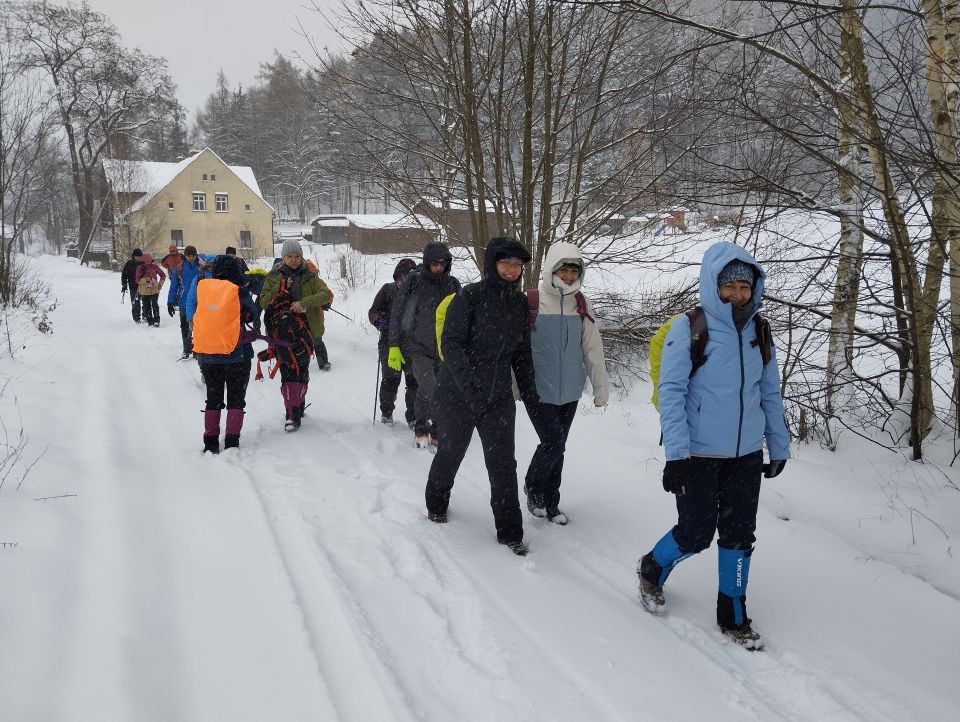 Wycieczka w Góry Krucze s002 - PTTK Strzelin