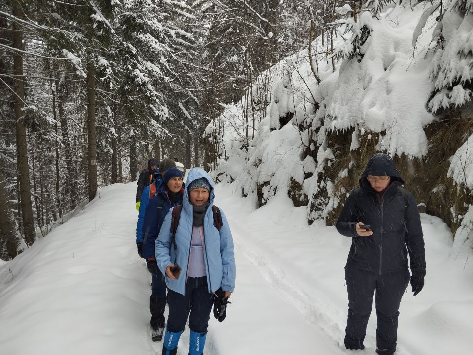 Wycieczka w Góry Krucze s002 - PTTK Strzelin