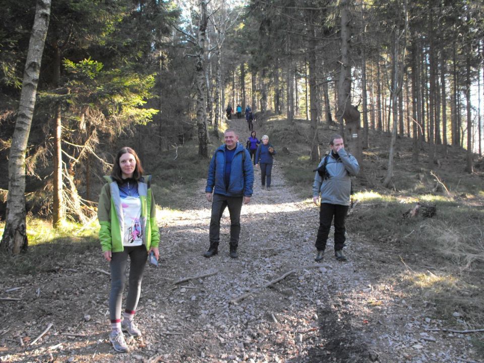 Wycieczka w Góry Krucze s002 - PTTK Strzelin