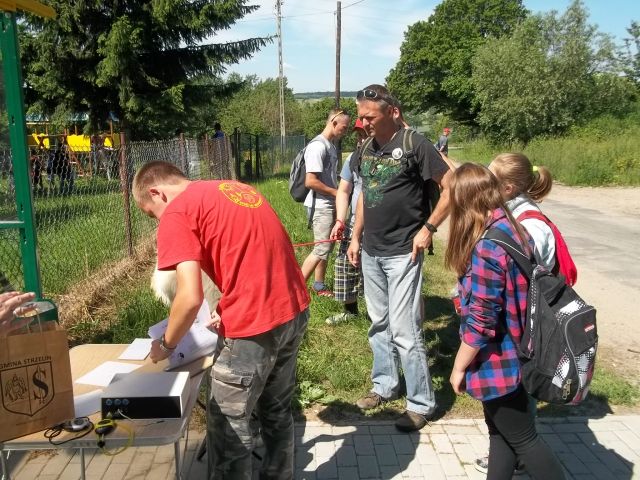 XV Wojew�dzki Marsz na Orientacj� 'Strzelin 2016' s019 - PTTK Strzelin