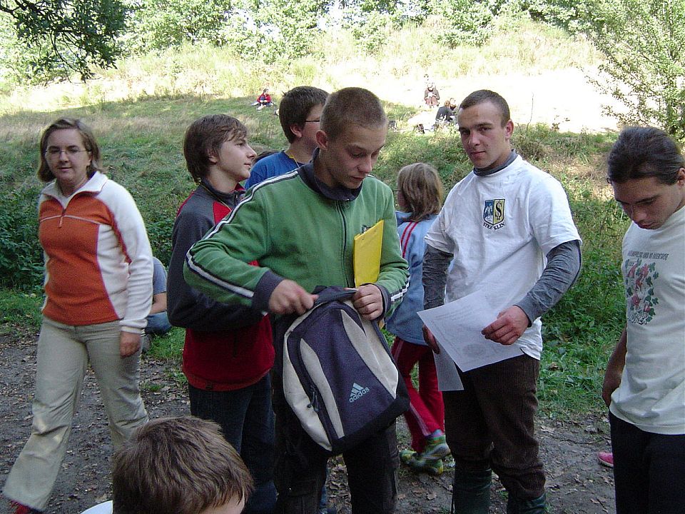XII Ogólnopolskie Marsze na Orientację Szlakiem opadłych liści s002 - PTTK Strzelin
