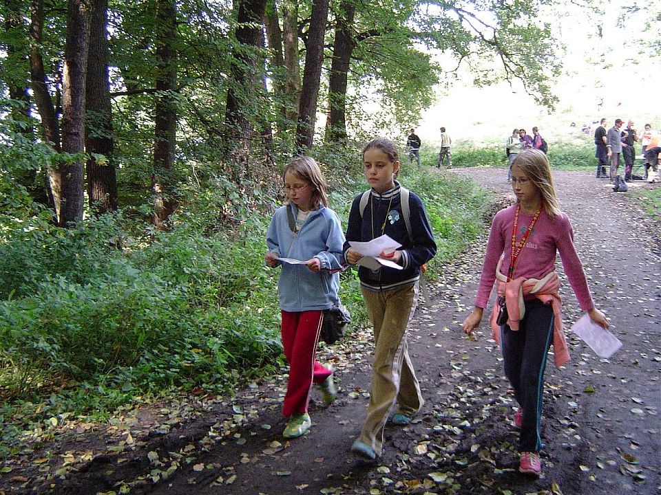 XII Ogólnopolskie Marsze na Orientację Szlakiem opadłych liści s002 - PTTK Strzelin