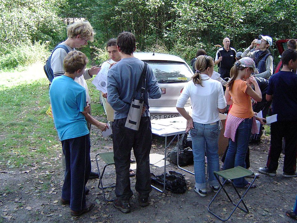 XII Ogólnopolskie Marsze na Orientację Szlakiem opadłych liści s002 - PTTK Strzelin