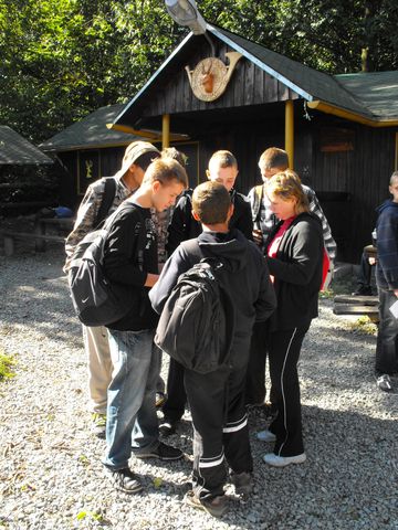 XIV Ogólnopolskie Marsze na Orientację Szlakiem opadłych liści s85 - PTTK Strzelin