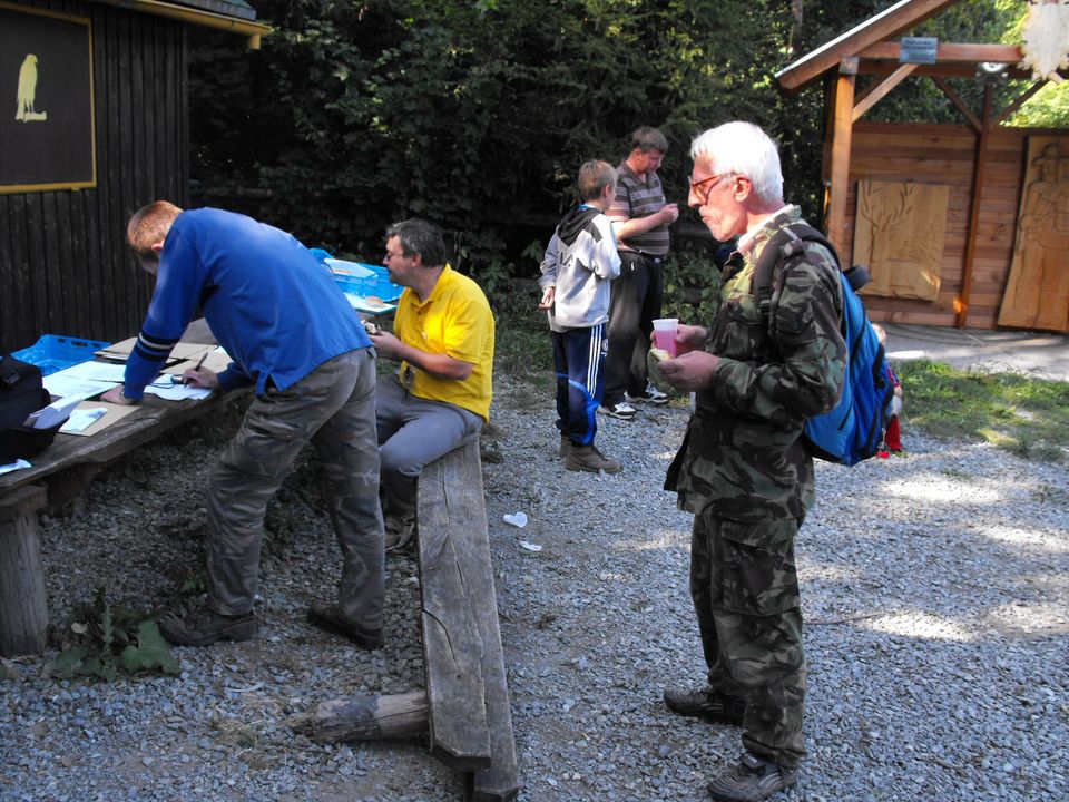 XIII Ogólnopolskie Marsze na Orientację Szlakiem opadłych liści s002 - PTTK Strzelin