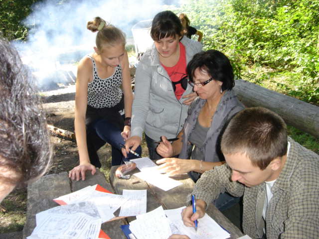 XVI Marsze na Orientacj� 'Szlakiem opad�ych li�ci'