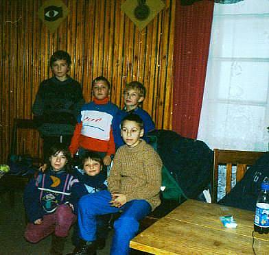 W shronisku PTTK 'Pod Biskupi� Kop�'