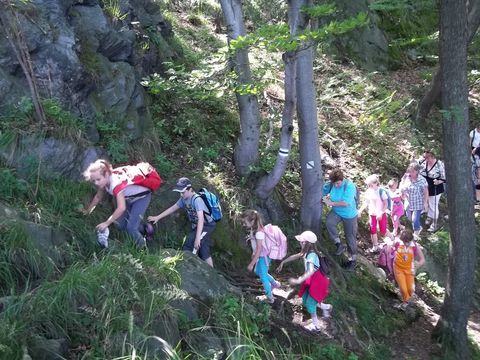 Wycieczka na Biskupi� Kop� - w drodze do Piekie�ka s021 - PTTK Strzelin