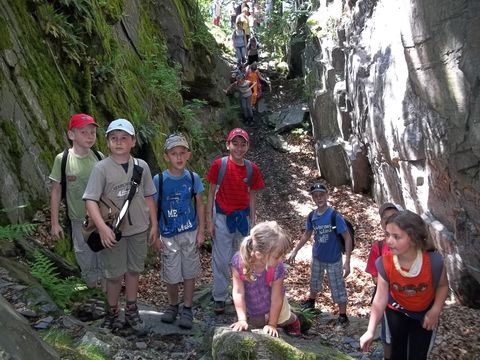 Wycieczka na Biskupi� Kop� - Piekie�ko s035 - PTTK Strzelin