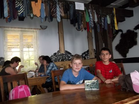 G�rski Dom Turysty PTTK 'Pod Biskupi� Kop�' s044 - PTTK Strzelin