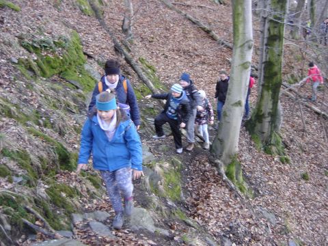 Wycieczka Na Biskupi� Kop� - podej�cie do Piekie�ka s034 - PTTK Strzelin