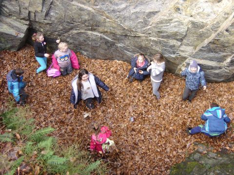 Wycieczka na Biskupi� Kop� - Piekie�ko s058 - PTTK Strzelin