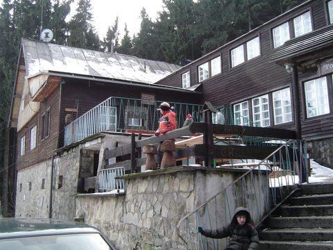 G�rski Dom Turysty PTTK 'Pod Biskupi� Kop�'