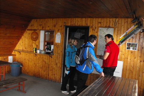 G�ry Orlickie - chata czeskiego Pogotowia G�rskiego na Wielkiej Desztnej s003 - PTTK Strzelin