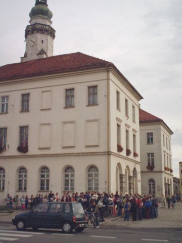 XVI Rajd Wzg�rz Strzeli�skich - Grodk�w - Rynek s002 - PTTK Strzelin