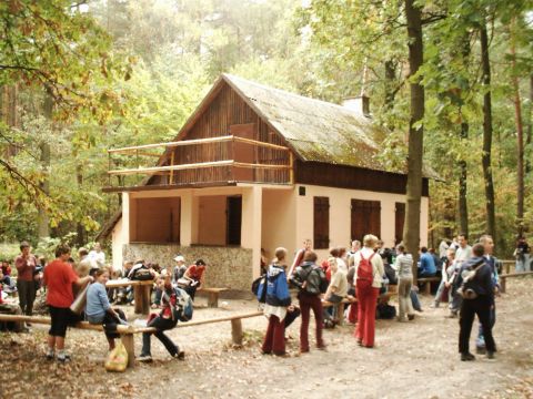 XVI Rajd Wzg�rz Strzeli�skich - ko�o altany my�liwskiej s034 - PTTK Strzelin