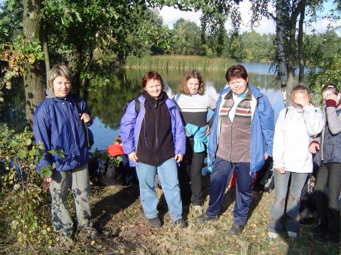 XVII Rajd Wzg�rz Strzeli�skich - glinianki ko�o G�bczyc s043 - PTTK Strzelin