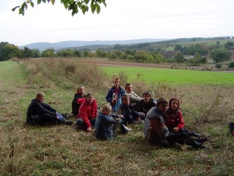 XVIII Rajd Wzg�rz Strzeli�skich - odpoczynek nad Nieszkowicami s056 - PTTK Strzelin