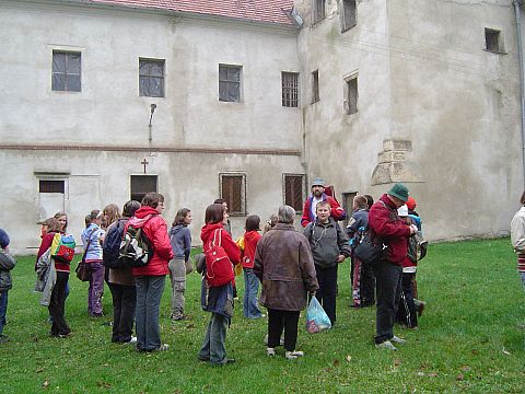 XX Rajd Wzg�rz Strzeli�skich - Witostowice - zamek s003 - PTTK Strzelin