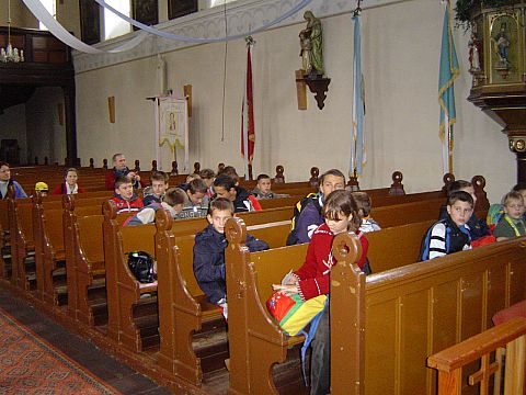 Nowolesie - Sanktuarium Matki Bo�ej R�a�cowej s054 - PTTK Strzelin