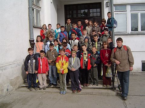 XX Rajd Wzg�rz Strzeli�skich - Bia�y Ko�ci� - Szko�a Podstawowa s002 - PTTK Strzelin