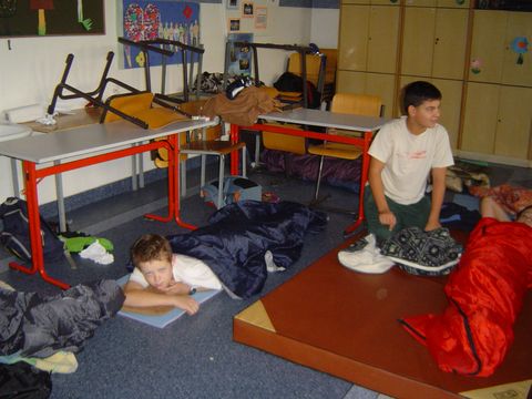 XXI Rajd Wzg�rz Strzeli�skich - �elowice - szko�a s025 - PTTK Strzelin