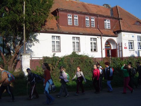 �elowice - Szko�a Podstawowa im. Jana Paw�a II s036 - PTTK Strzelin