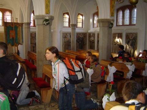 �elowice - ko�ci� p.w. Podwy�szenia Krzy�a �wi�tego s044 - PTTK Strzelin