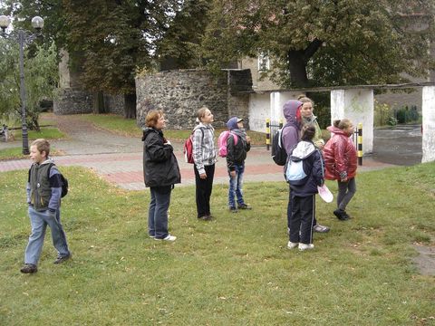 XXIV Rajd Wzg�rz Strzeli�skich - Zi�bice - mury obronne