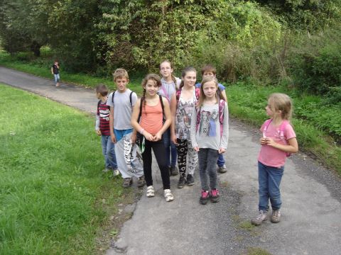 XXVII Rajd Wzg�rz Strzeli�skich - zej�cie do Janowiczek s052 - PTTK Strzelin