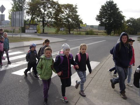 XXVIII Rajd Wzg�rz Strzeli�skich - Kamiennik s001 - PTTK Strzelin