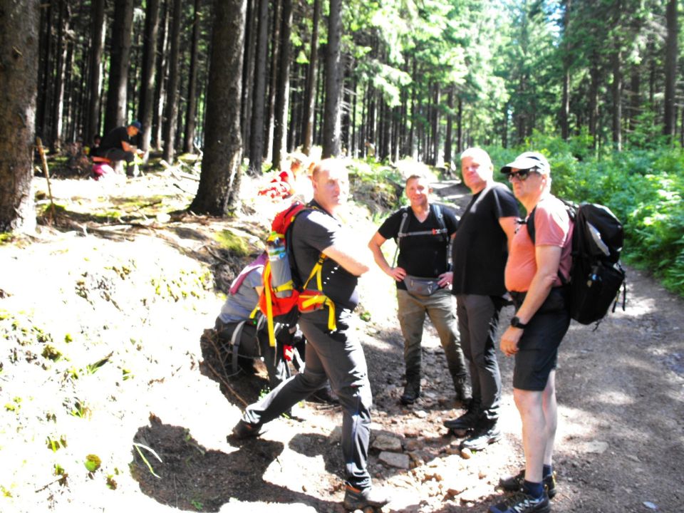 Wycieczka w Rudawy Janowickie s002 - PTTK Strzelin