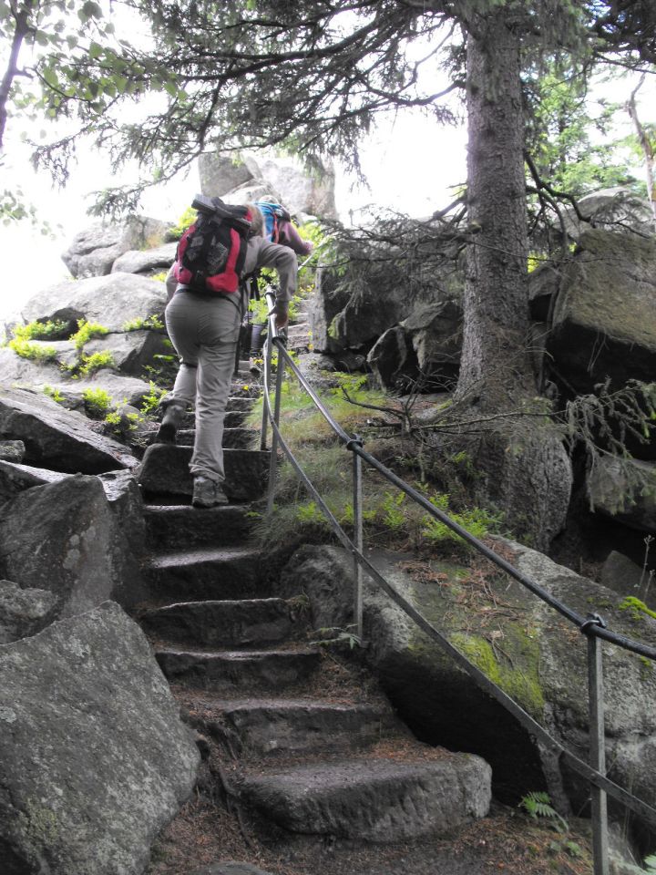 Wycieczka w Rudawy Janowickie s002 - PTTK Strzelin