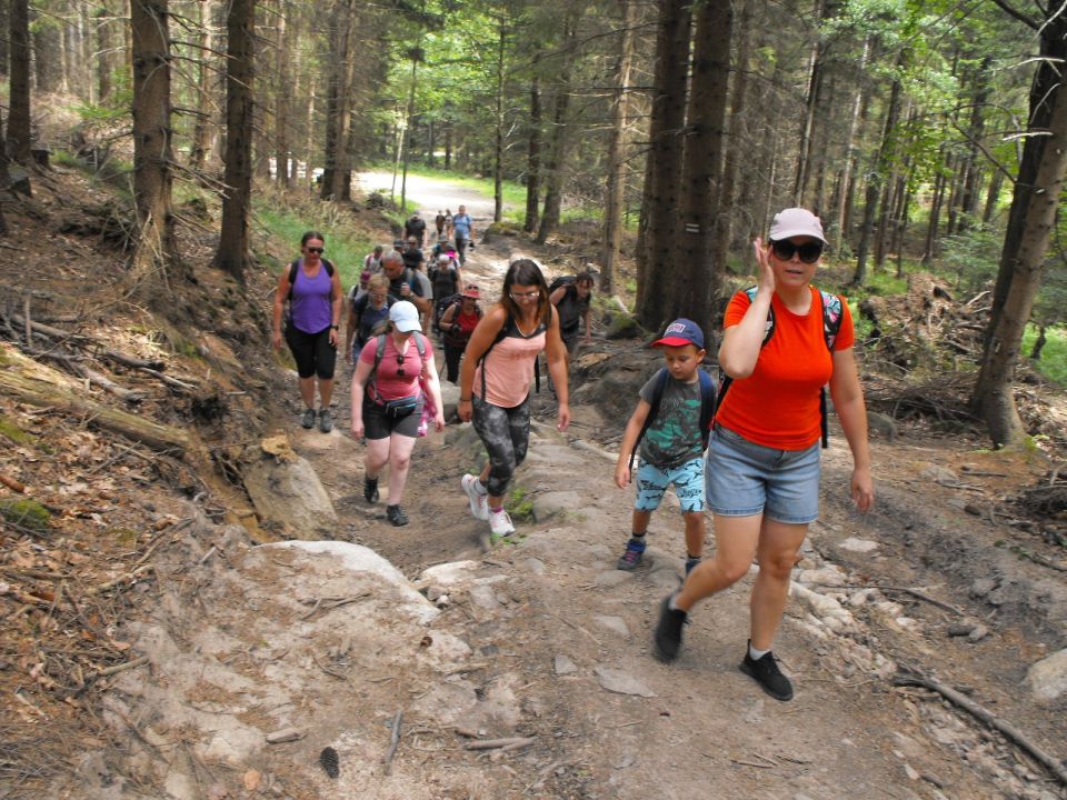 Wycieczka w Rudawy Janowickie s002 - PTTK Strzelin