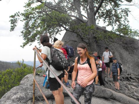 Wycieczka w Rudawy Janowickie s64 - PTTK Strzelin