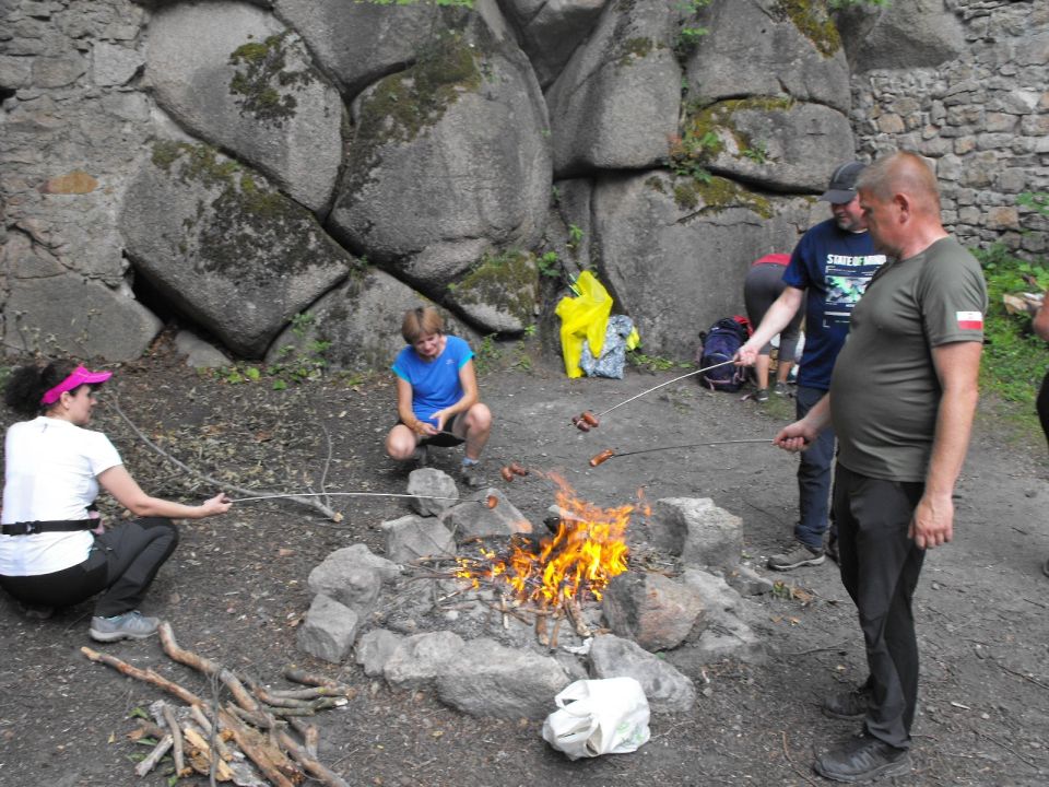 Wycieczka w Rudawy Janowickie s002 - PTTK Strzelin