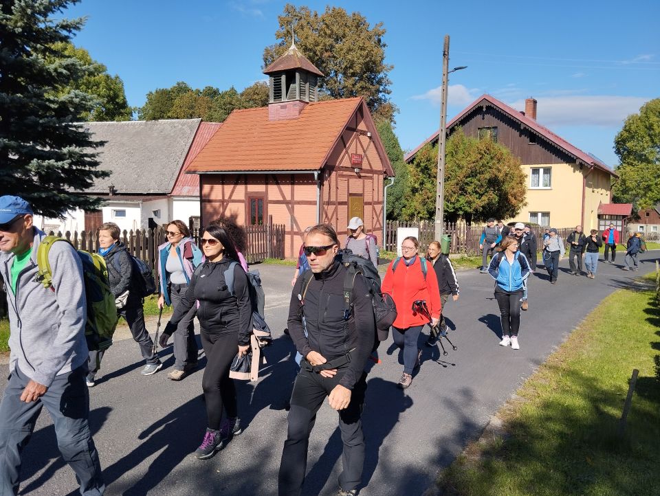 Wycieczka w Rudawy Janowickie s002 - PTTK Strzelin