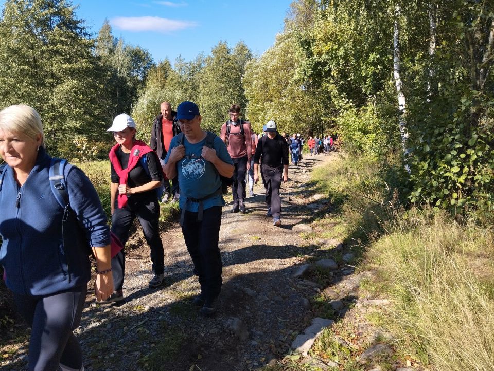 Wycieczka w Rudawy Janowickie s002 - PTTK Strzelin