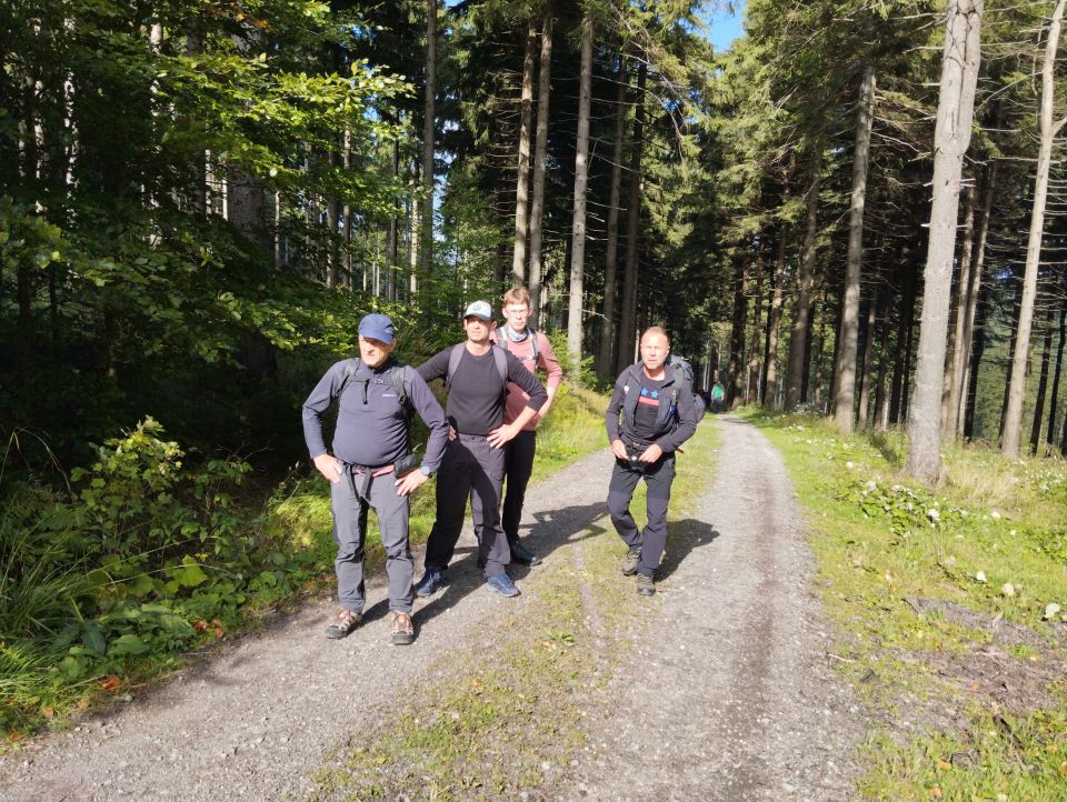 Wycieczka w Rudawy Janowickie s002 - PTTK Strzelin