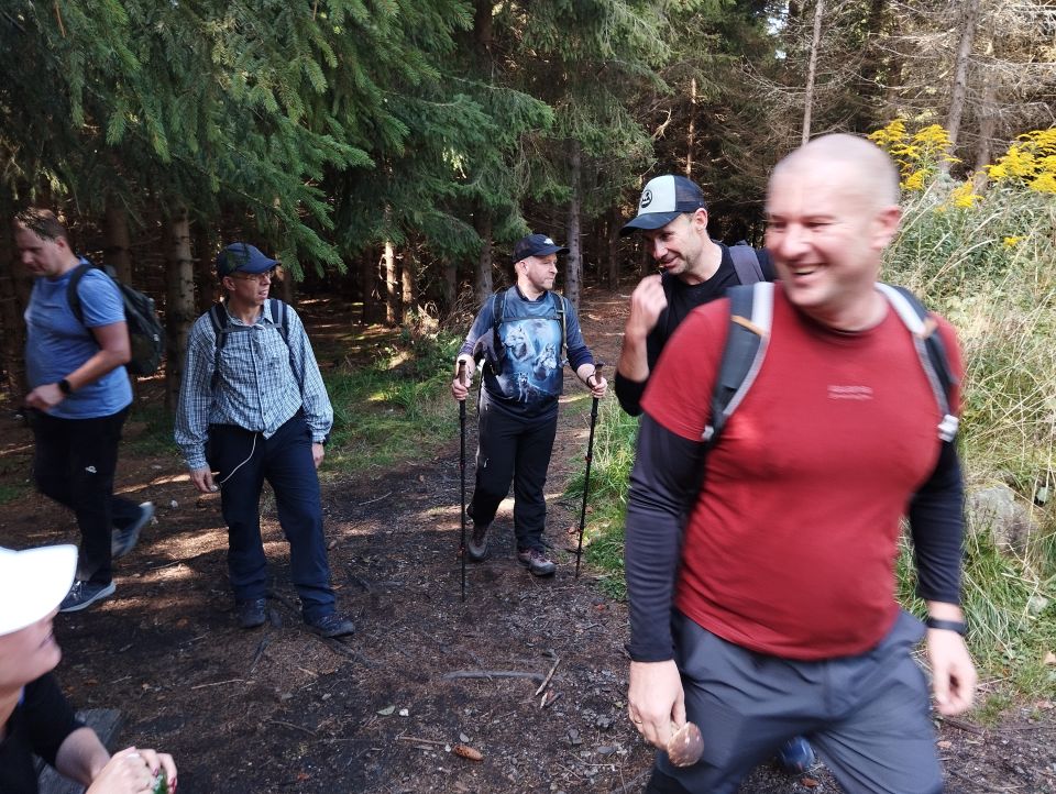 Wycieczka w Rudawy Janowickie s002 - PTTK Strzelin