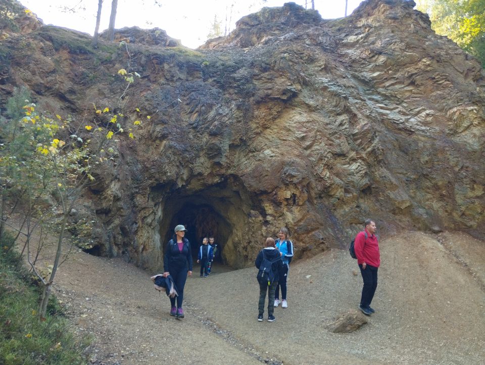 Wycieczka w Rudawy Janowickie s002 - PTTK Strzelin