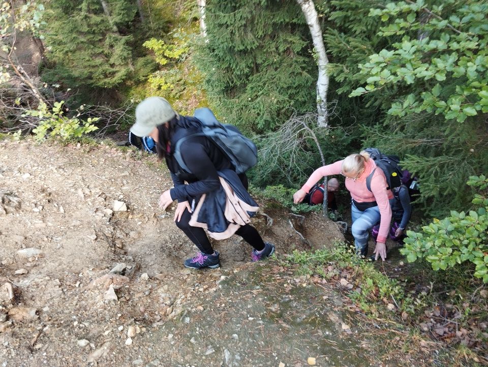 Wycieczka w Rudawy Janowickie s002 - PTTK Strzelin